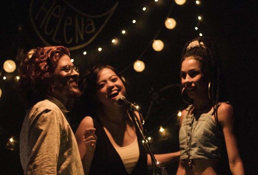 Musical 'Ouve' retorna ao palco do Ateliê 23 neste fim de semana