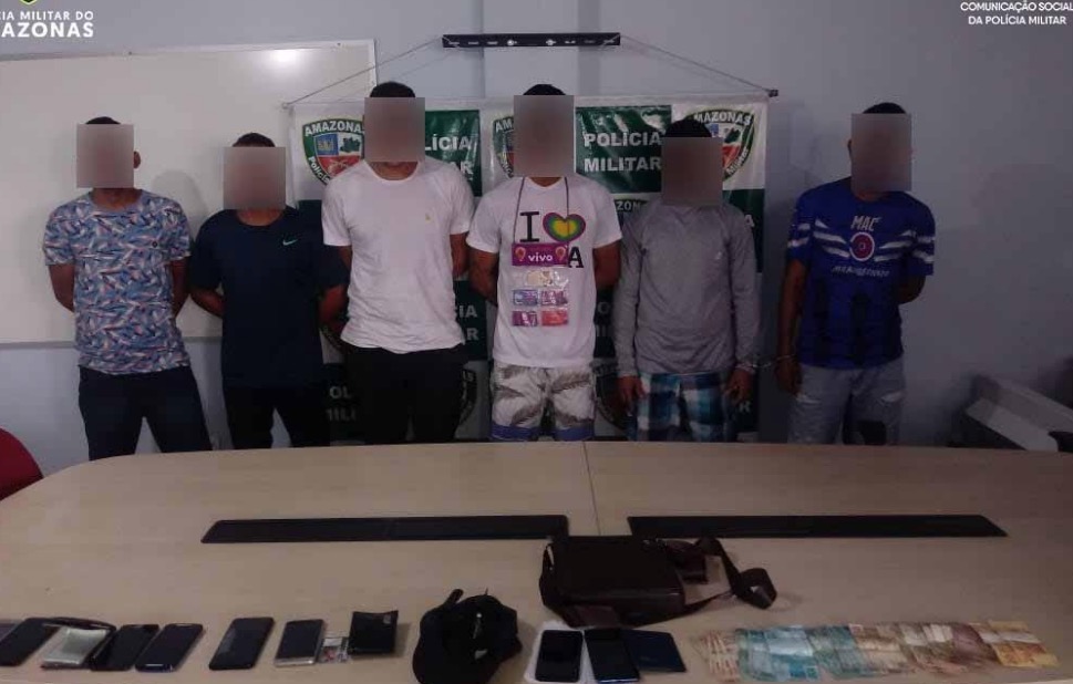 Em Manaus, seis são presos suspeitos de roubar celulares no Centro