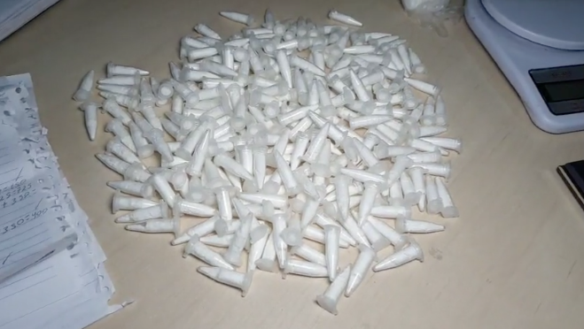 Polícia tira de circulação drogas que seriam destinadas a dependentes químicos em Manaus