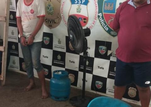 Homem procura PM para denunciar irmão por furto e acaba preso por tráfico no Amazonas
