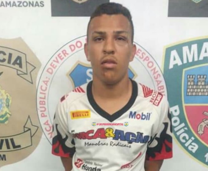 Suspeito de roubar carro de motorista de app é preso após colidir com viatura em Manaus