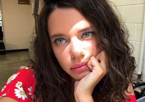 Bruna Linzmeyer e namorada terminam namoro e fazem post emocionante 