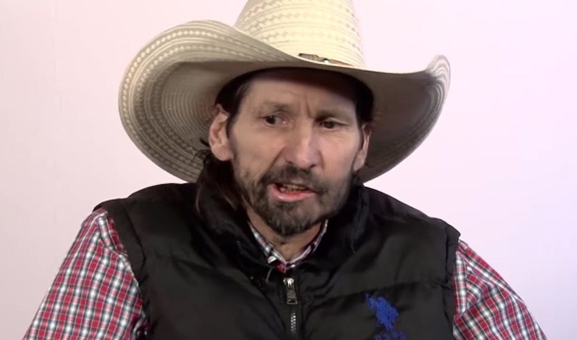 Asa Branca diz que está pagando pela dor que causou a animais nos rodeios 