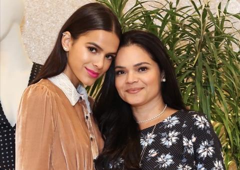 Mãe de Bruna Marquezine diz: ‘espero que minha filha encontre um namorado legal’