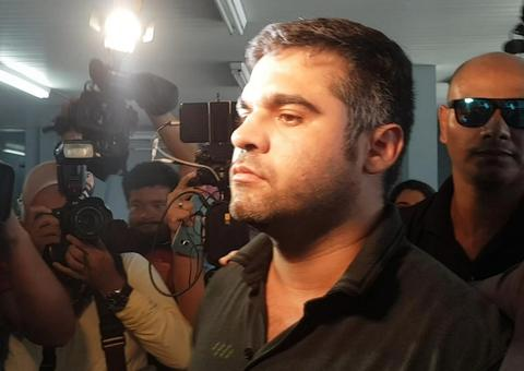 Alejandro Valeiko chega à delegacia para depor sobre morte de engenheiro em Manaus