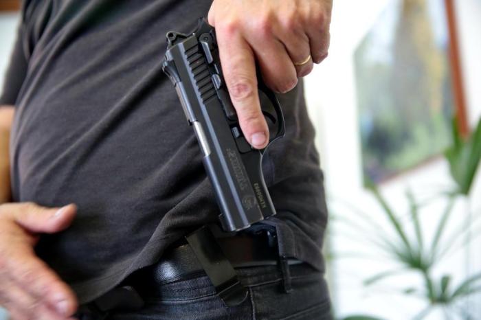 Câmara pode votar nesta terça-feira (8) projeto que flexibiliza porte de armas