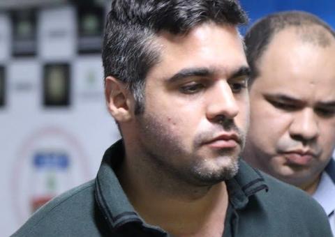 Após 1º noite preso, Alejandro Valeiko será transferido de presídio