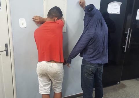 Ousado, assaltante de mototaxista brinca após ser preso em Manaus: ‘tô na TV mãe’