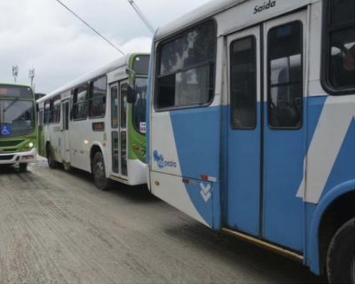 Três linhas de ônibus serão alteradas por conta de obras em Manaus