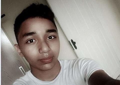 Caso Rayner: Mãe confirma que roupas encontradas com ossada são do filho