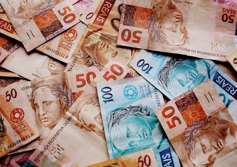 Caixa paga hoje até R$ 500 do FGTS para parte dos correntistas