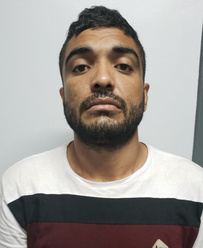 Suspeito de roubar veículos é preso em Manaus