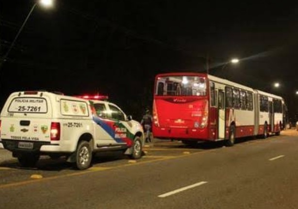 Em Manaus, motorista de ônibus é assaltado pela 19º vez