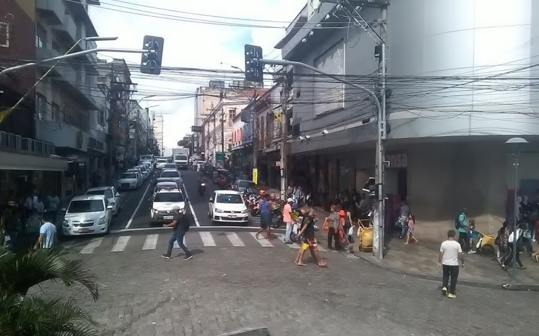 Saiba como vai funcionar o comércio em Manaus no feriado deste sábado 