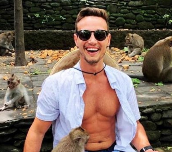 Estudante brasileiro agredido em briga morre após ficar 10 dias em coma na Austrália