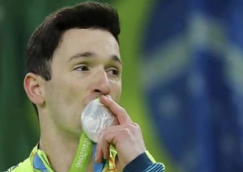 Comentarista, Diego Hypólito anuncia que irá tentar vaga em Tóquio-2020