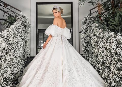 Thássia Naves se casa mais uma vez em cerimônia de alto luxo após namoro de 9 anos