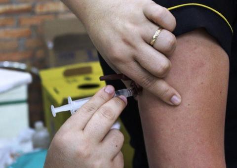 Ação oferece vacinação e testes rápidos de HIV, hepatites e sífilis gratuitos em Manaus