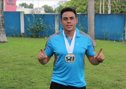 Alexandre Alfon conquista medalhas de ouro em Super Copa Brasil de Tênis de Mesa