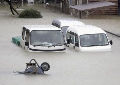 Chega a 66 o número de mortos pelo tufão Hagibis no Japão