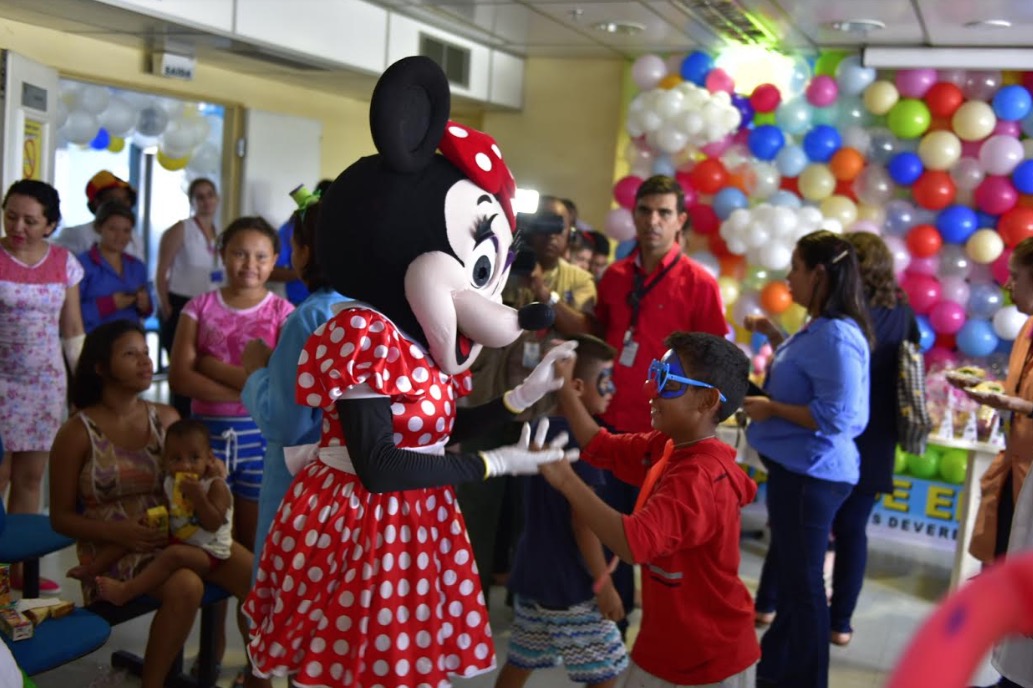 Lacc leva atividades lúdicas a crianças que lutam contra o câncer em Manaus