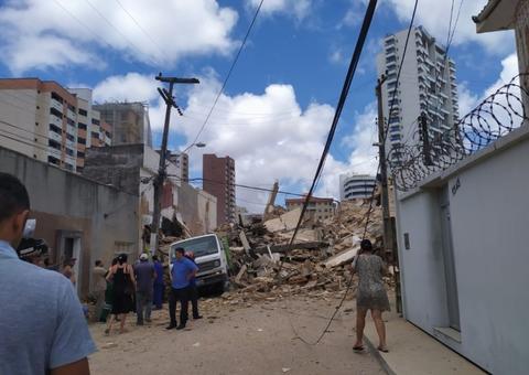 Desabamento de prédio deixa 1 morto e 2 feridos em Fortaleza, dizem bombeiros