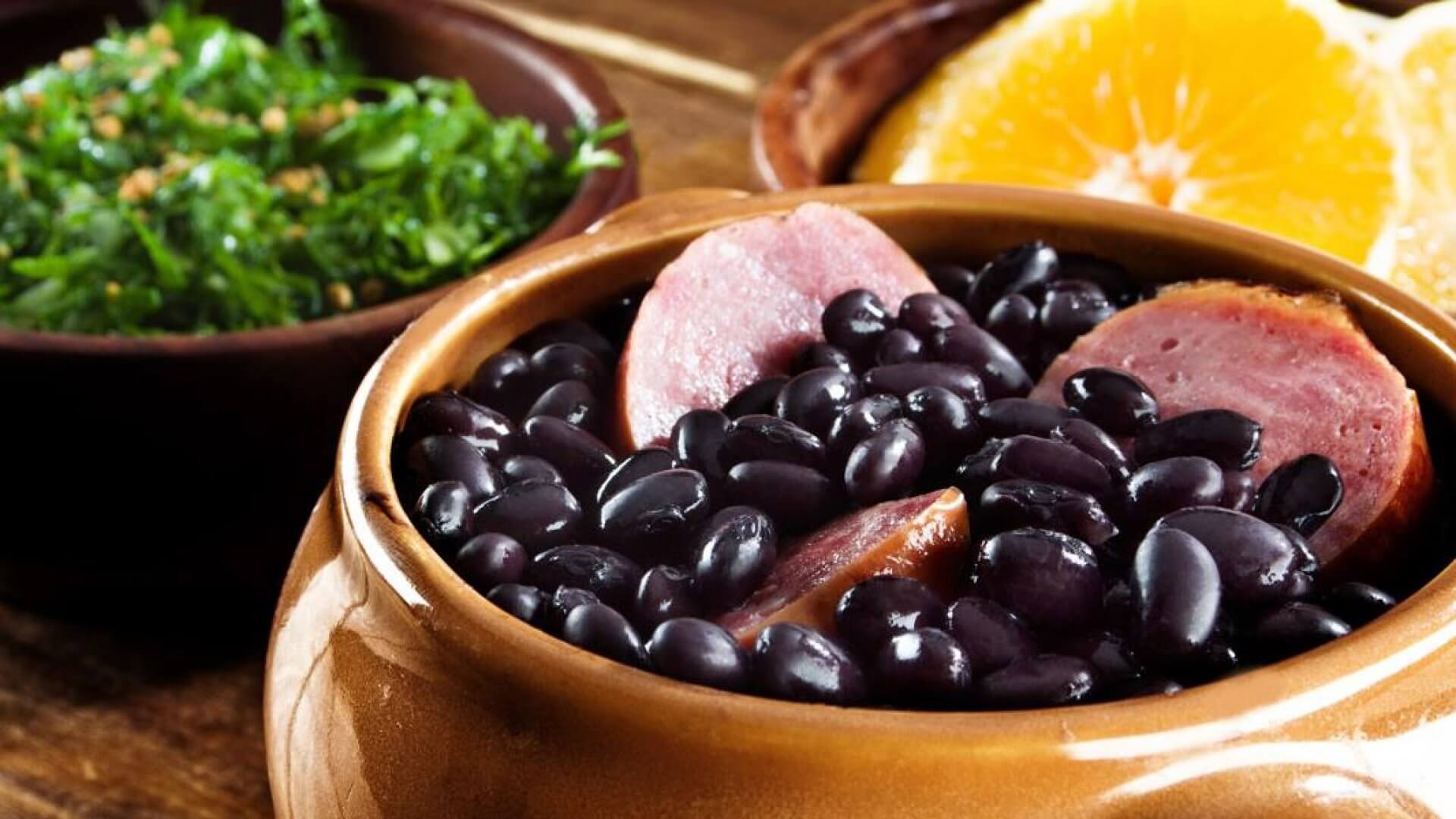 Feijoada beneficente arrecada recursos para Lar Batista Janell Doyle