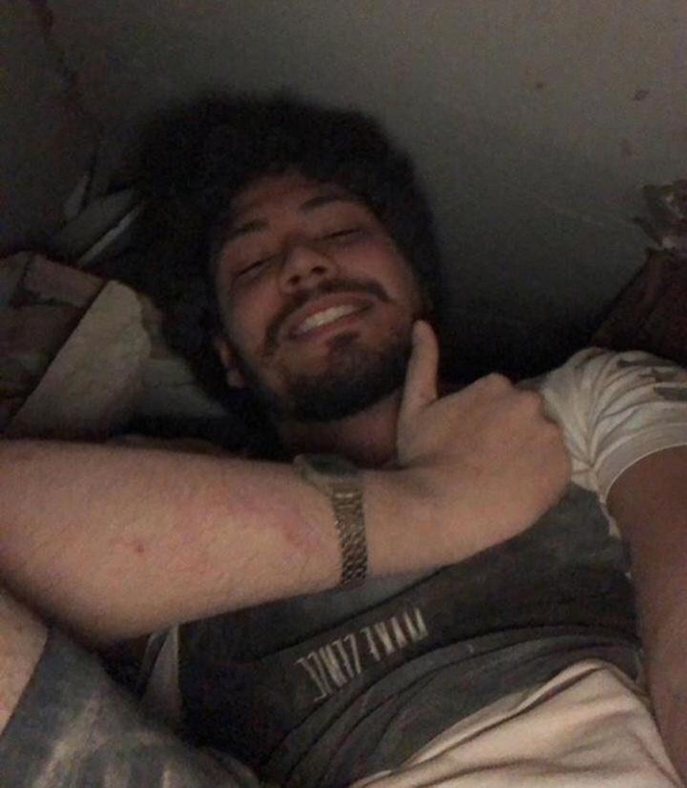 Sobrevivente da queda de prédio em Fortaleza fez selfie sob escombros e enviou a parentes