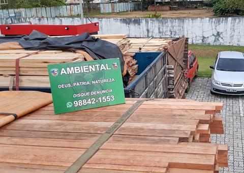 Polícia Ambiental apreende mais de 440 metros cúbicos de madeira