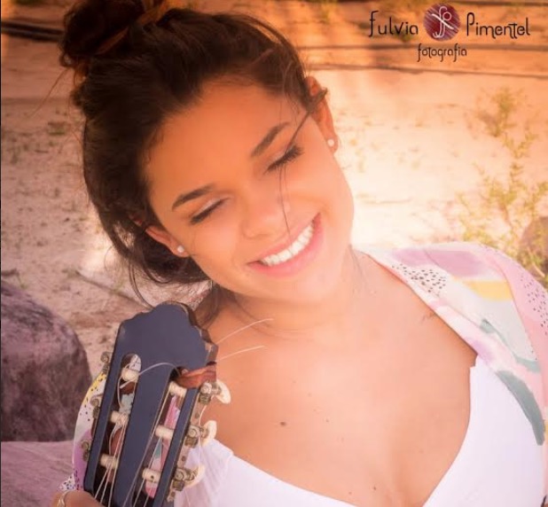 Natty dos Anjos apresenta show acústico na Vila Vagalume em Manaus