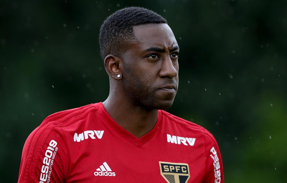 Jogador do São Paulo é suspenso por 2 anos após doping de cocaína