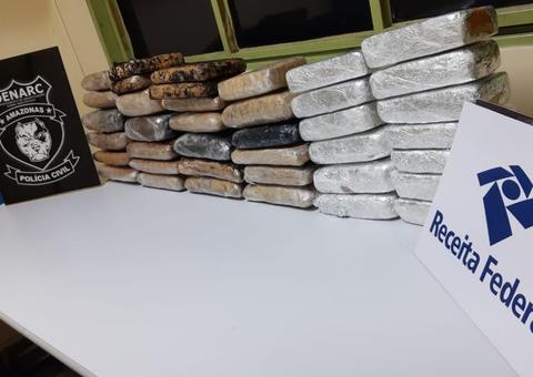 40 tabletes de drogas são apreendidos em embarcações no Amazonas