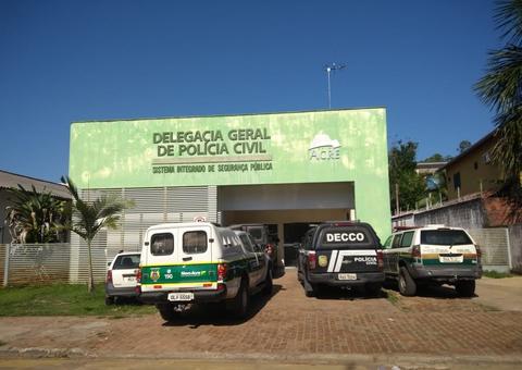 Coordenador de escola é preso suspeito de estuprar menino de 12 anos