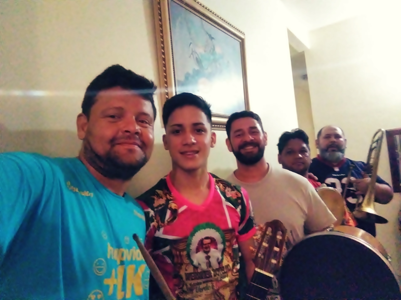 Projeto Baluartes do Samba estreia na Vila Vagalume 80 com especial Cartola