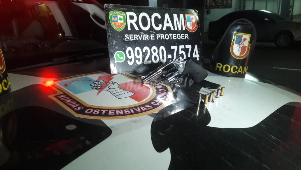 Em Manaus, assaltante morre após troca de tiros com a Rocam