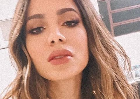 Anitta relata desespero em voo: 'sensação de quase morte'