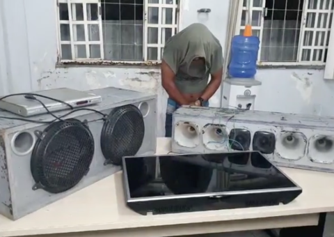 Em Manaus, vítima detém homem que invadiu a residência para furtar