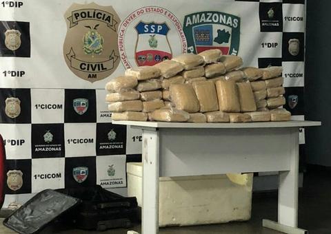 Mais de 50 kg de drogas são apreendidos em casa abandonada em Manaus