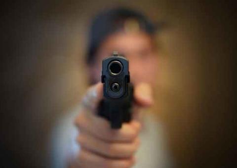 Após fazer anúncio na OLX, homem é atraído para emboscada e baleado em Manaus