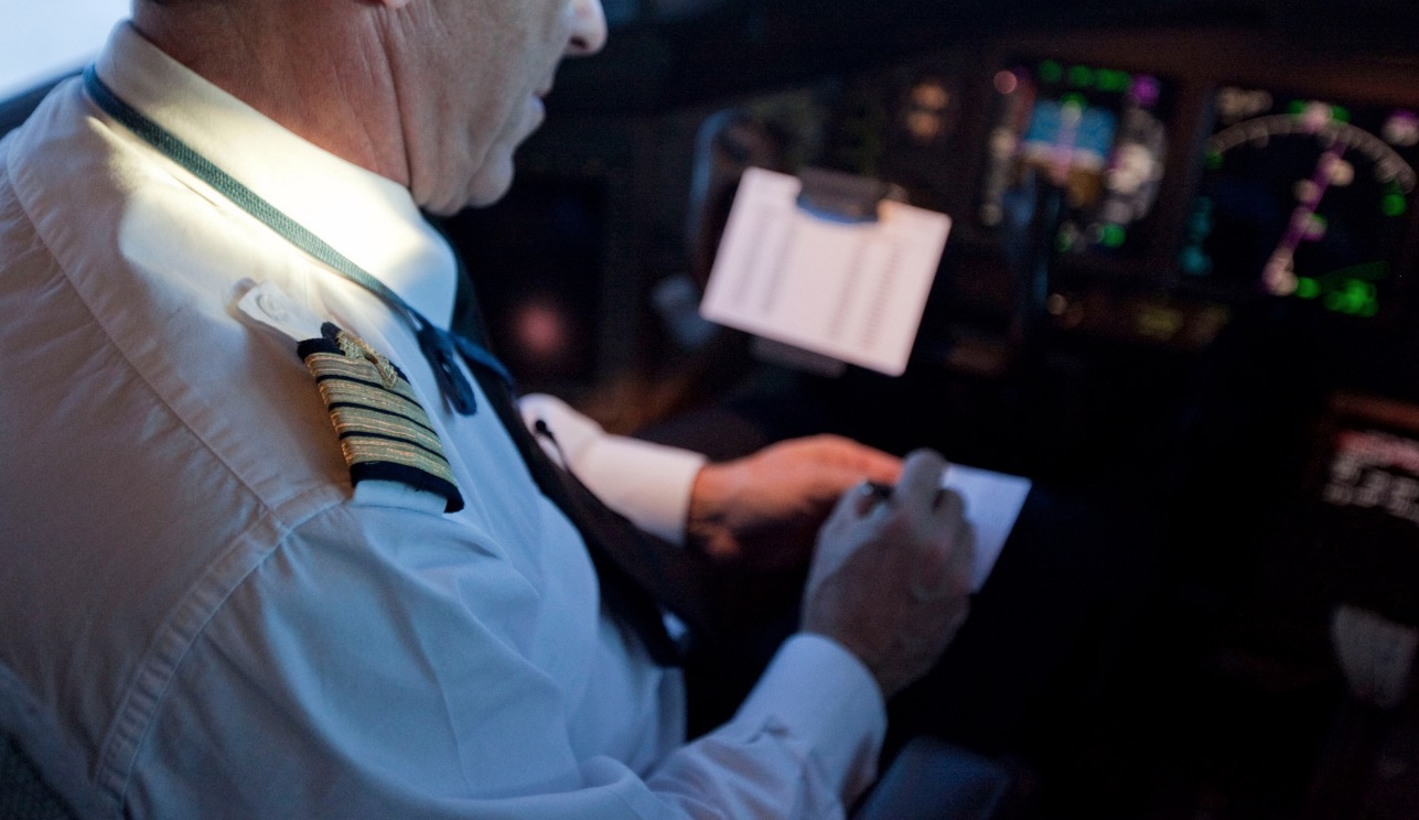 Tribunal de Justiça lança processo seletivo para contratação de piloto no Amazonas