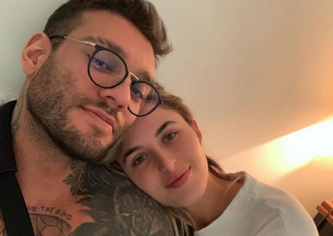 Com noiva na UTI, Lucas Lucco revela causa da morte de bebê que ela esperava