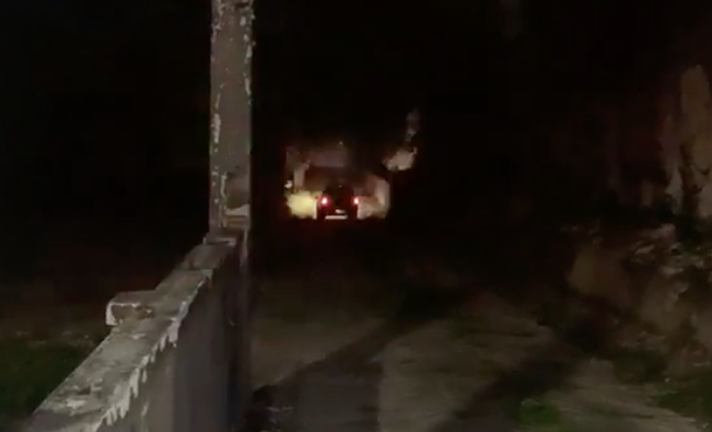 Enrolado em lençol, corpo é encontrado em córrego em Manaus