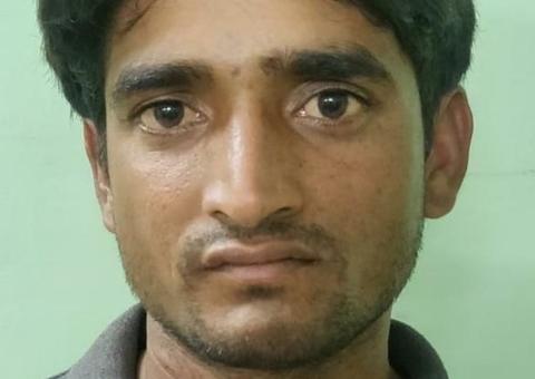 Homem é preso por caçar animais selvagens para comer pênis como afrodisíaco