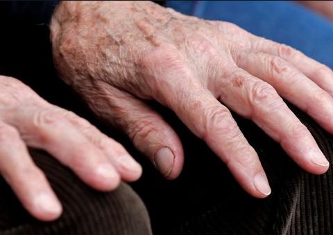 Mais de 300 pensionistas que deixaram de se recadastrar podem ter benefício suspenso em Manaus 