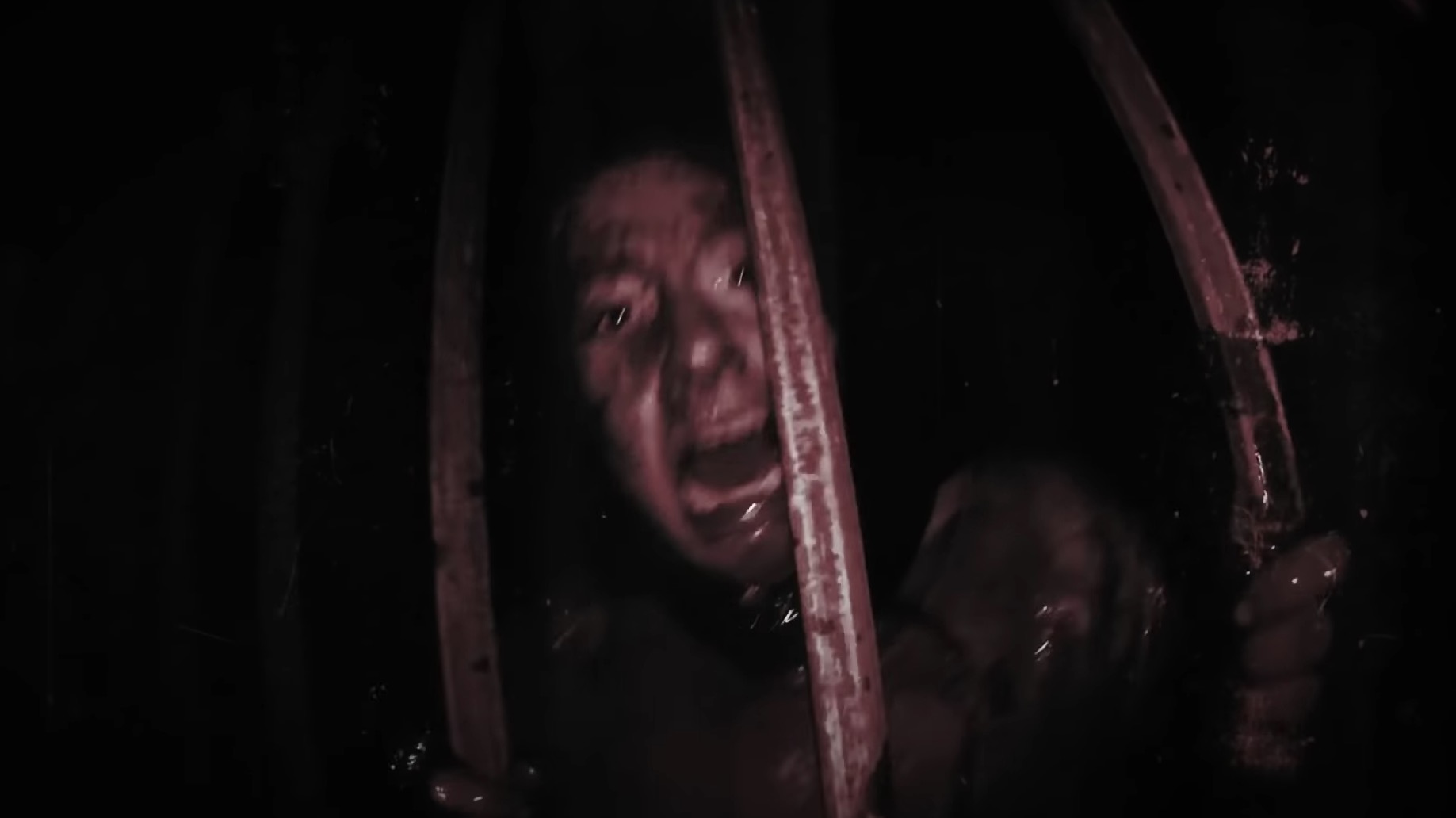 Vídeo: Casa mais mal-assombrada do mundo oferece R$ 80 mil para quem completar tour