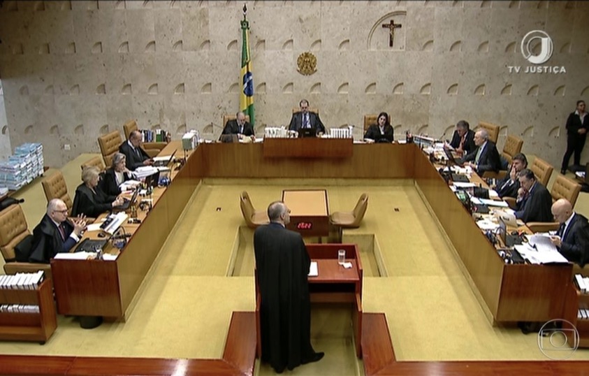 STF suspende julgamento com 4 x 3 votos a favor da prisão após condenação em 2ª instância