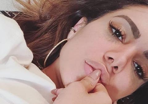 Pai de Anitta revela que cantora está namorando  