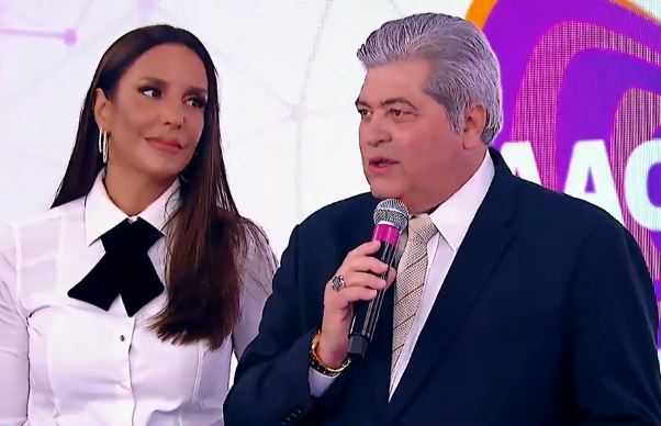 Ao vivo, Datena reclama de atraso para entrar no Teleton e causa climão