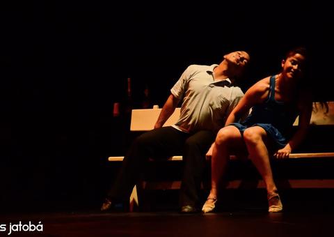 Teatro da Instalação recebe espetáculo de dança contemporânea neste domingo