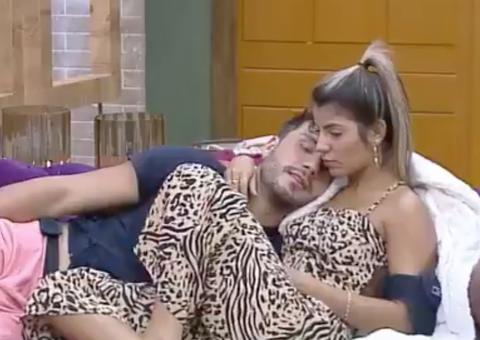 A Fazenda: Lucas sobre sexo com Hariany: 'outras formas para aguentar'